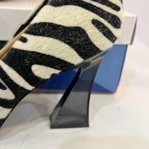 Katy Perry The Looker Pump Zebra Multi Womens Shoes 8.5M Heel NEW